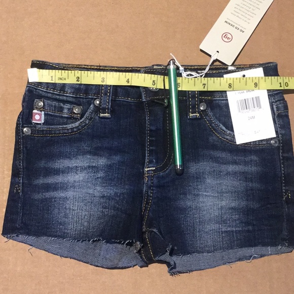NWT $45 AG shelby jean short 24 MONTH 7 YEAR BREAK SHORTS - Picture 4 of 6